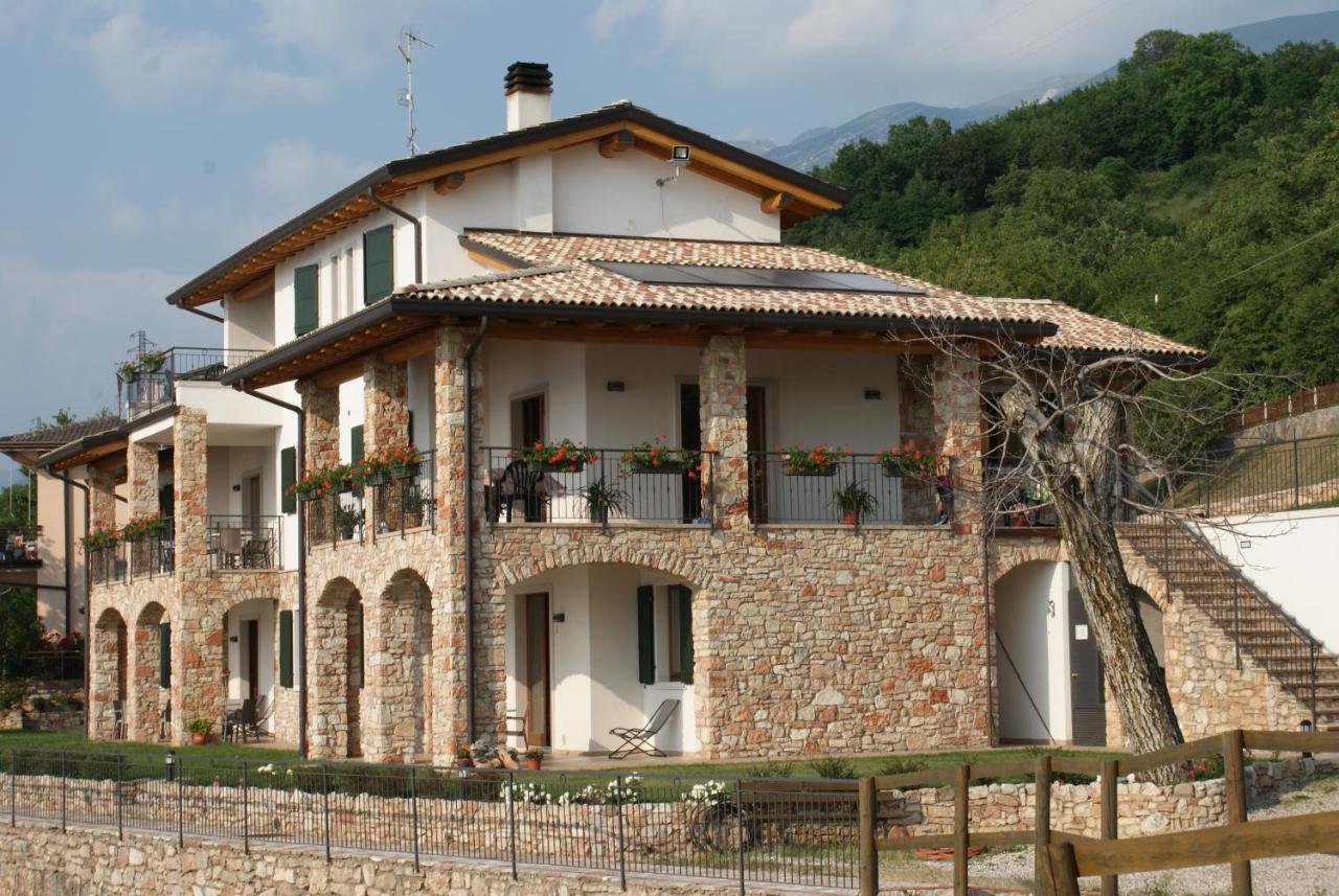 Aparthotel La Casa Di Pericle Brenzone sul Garda Esterno foto