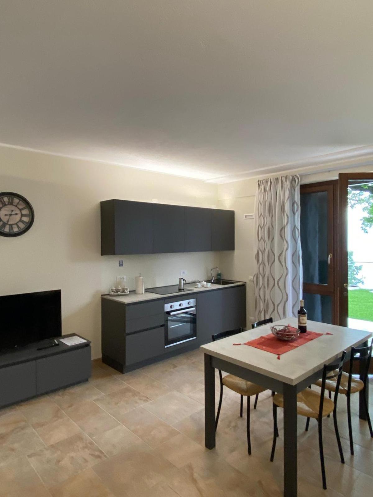 Aparthotel La Casa Di Pericle Brenzone sul Garda Esterno foto